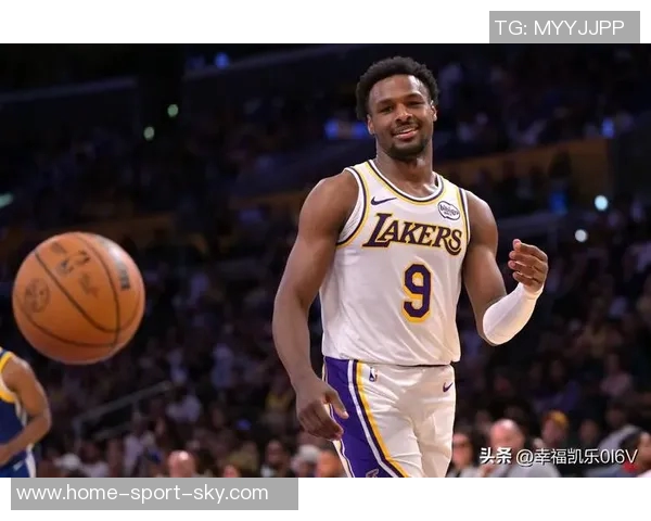 湖人热火激战9月30日赛场精彩瞬间回顾与分析